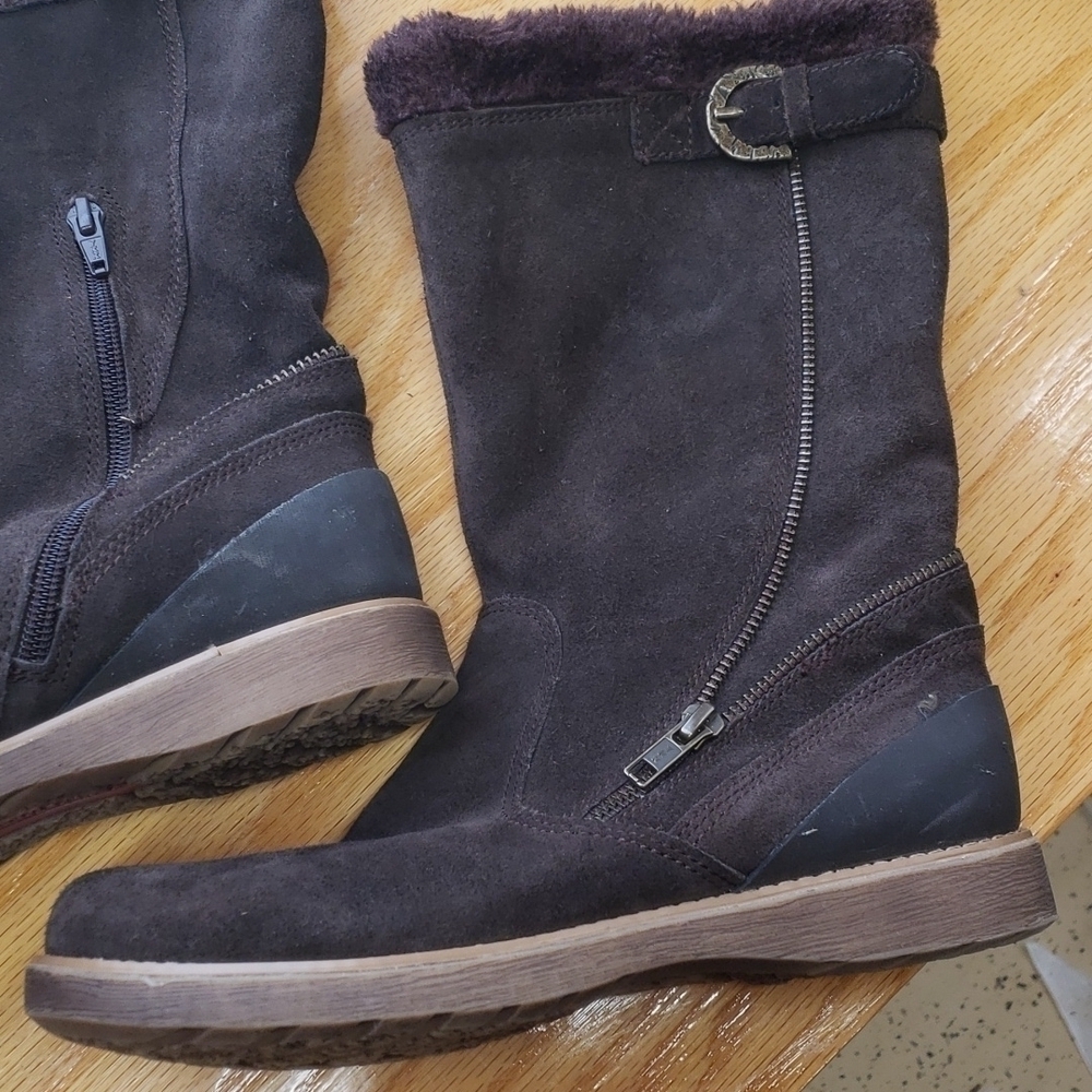 BARETRAPS Lantana women's size 7M brown suede zip boots